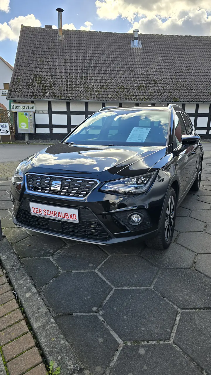 SEAT Arona 1.5 TSI DSG Xcellence mit Assistenz-Paket