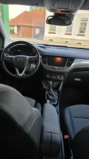 Opel Crossland 1.2 Elegance Innenraum