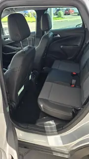 Opel Crossland 1.2 Elegance Rückbank